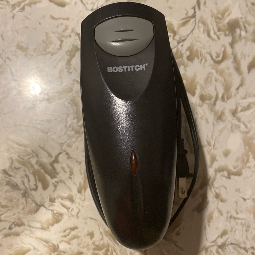 Stanley Bostitch B8 Heavy-Duty Electric Stapler